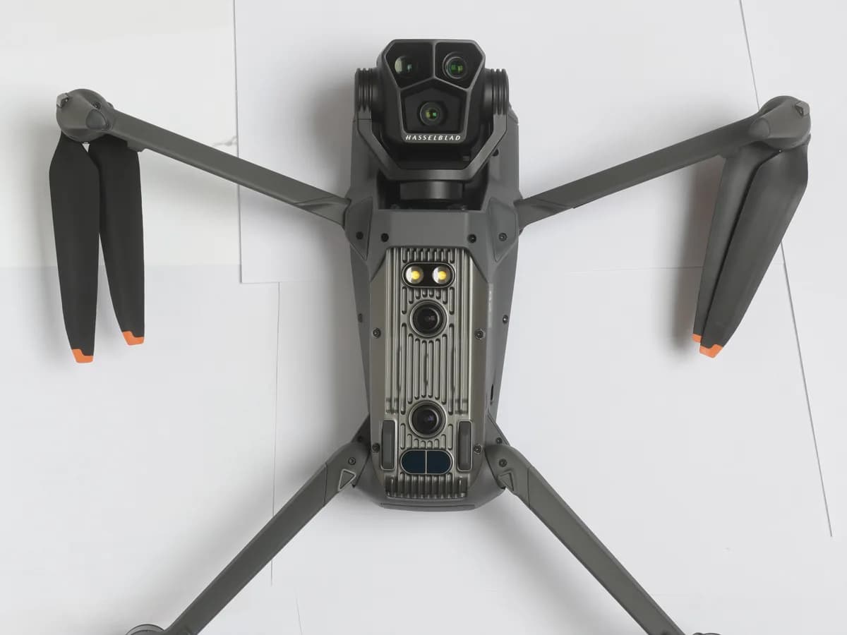 DJI Mavic 3 Pro Cine